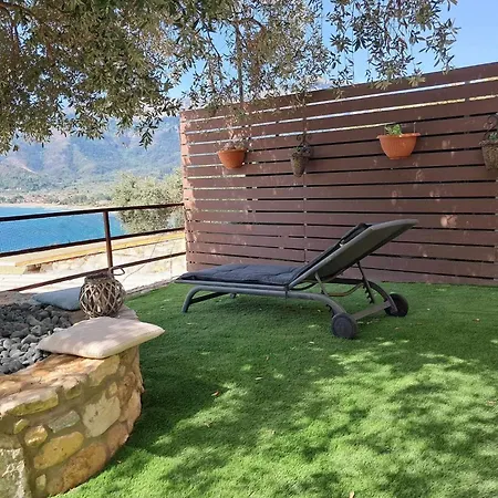 Waterview Villa *