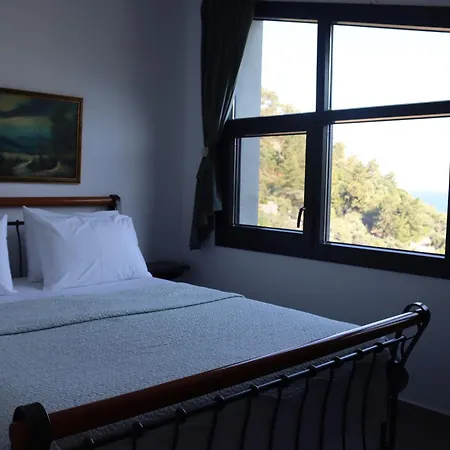 فيلة Waterview *