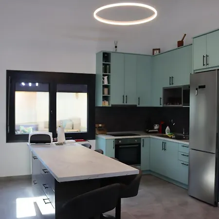 Waterview خْريسيا أموذيا