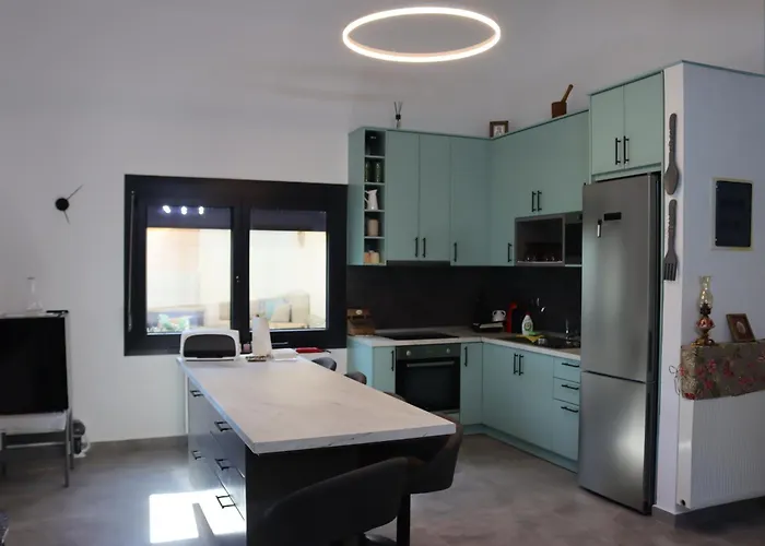 Waterview Chrisi Ammoudia